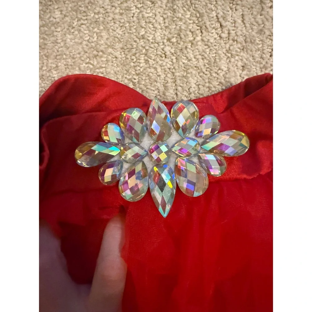 Sparkly Red Weissman‎ Dance Costume + Feather & Tulle Skirts + Bow! 💃